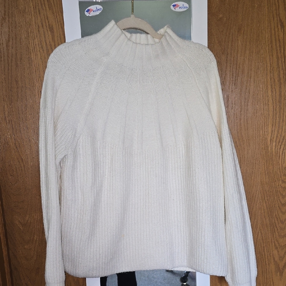 Nine West Cream Knit Sweater